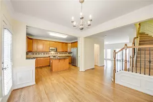 2776 Loftview Square, Atlanta, GA 30339 - Photo 8