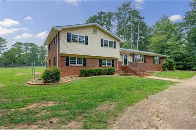 115 Brookshire Drive, Fayetteville, GA 30215 - Photo 4