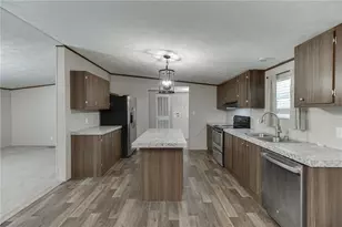526 Silver Falls Rd, Cleveland, GA 30528 - Photo 12