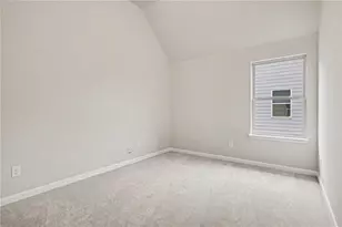 2464 Hanover Woods Rd, Lithonia, GA 30058 - Photo 30