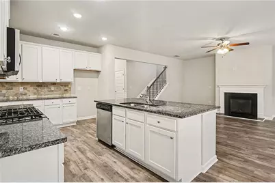 2464 Hanover Woods Road, Lithonia, GA 30058 - Photo 8
