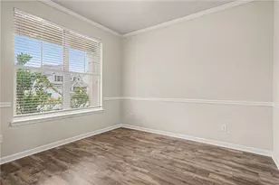 2464 Hanover Woods Rd, Lithonia, GA 30058 - Photo 14
