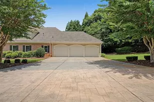 2989 Highcreek View NW, Kennesaw, GA 30144 - Photo 4