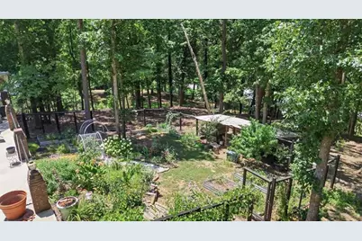 4525 Mountain View Road, Oakwood, GA 30566 - Photo 10