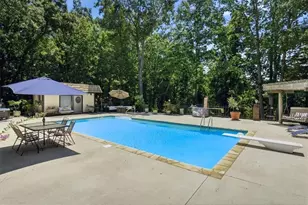 4525 Mountain View Rd, Oakwood, GA 30566 - Photo 46