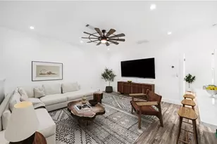 1871 Dyer Cir, Atlanta, GA 30341 - Photo 10