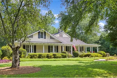2324 E Cherokee Drive, Woodstock, GA 30188 - Photo 1