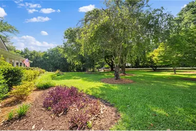 2324 E Cherokee Drive, Woodstock, GA 30188 - Photo 44