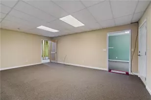 129 Holiday Rd, Buford, GA 30518 - Photo 36