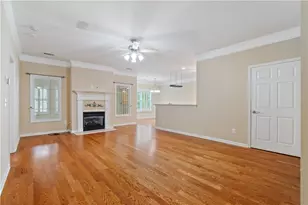 129 Holiday Rd, Buford, GA 30518 - Photo 6