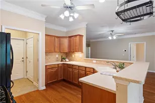 129 Holiday Rd, Buford, GA 30518 - Photo 14