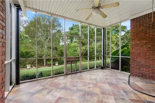 129 Holiday Rd, Buford, GA 30518 - Photo 46