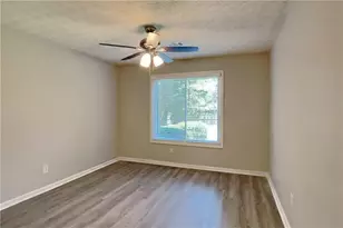 111 Meadowview Ln, Powder Springs, GA 30127 - Photo 14