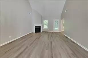 7240 Coral Lake Dr, Flowery Branch, GA 30542 - Photo 2