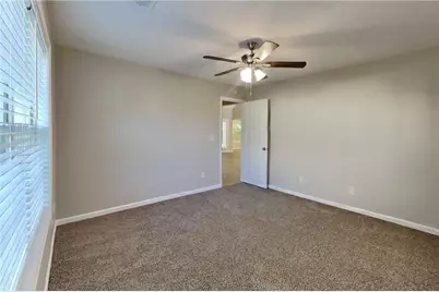 7240 Coral Lake Drive, Flowery Branch, GA 30542 - Photo 12