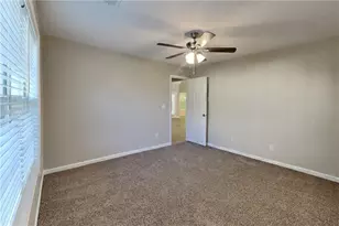 7240 Coral Lake Dr, Flowery Branch, GA 30542 - Photo 12