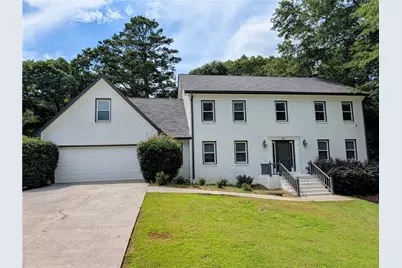 4807 Mystere Circle SW, Lilburn, GA 30047 - Photo 2