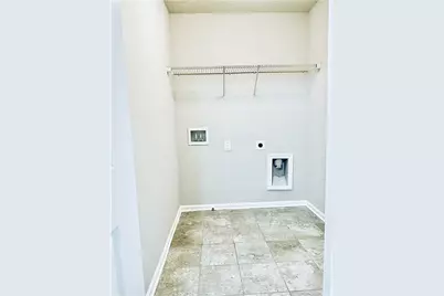 390 Holdings Drive, Lawrenceville, GA 30044 - Photo 22