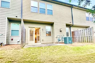 390 Holdings Dr, Lawrenceville, GA 30044 - Photo 36
