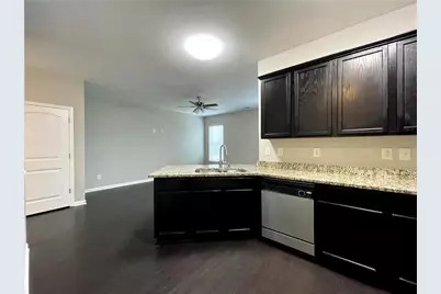 6926 Golden Bud Lane, Flowery Branch, GA 30542 - Photo 8