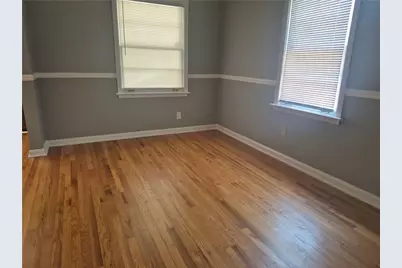 547 SW Westmeath Drive SW, Atlanta, GA 30310 - Photo 6