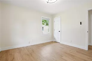 1902 Mural Cir, Morrow, GA 30260 - Photo 32
