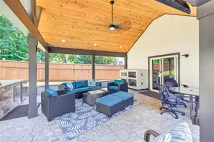 1325 Township Dr, Lawrenceville, GA 30043 - Photo 30