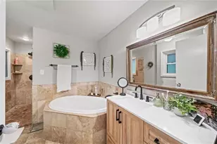 2071 Luxuria Ct, Tucker, GA 30084 - Photo 24