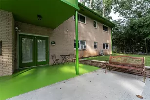 2560 Piney Wood Ln, Atlanta, GA 30344 - Photo 16