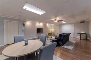 2560 Piney Wood Ln, Atlanta, GA 30344 - Photo 10