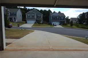 720 Country Ridge Dr, Hoschton, GA 30548 - Photo 18