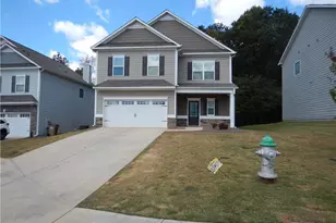 720 Country Ridge Dr, Hoschton, GA 30548 - Photo 1