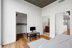 3324 Peachtree Rd NE, Atlanta, GA 30326 - Photo 22
