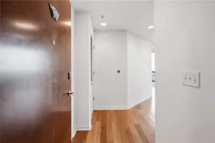 3324 Peachtree Rd NE, Atlanta, GA 30326 - Photo 2