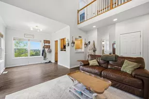 105 Arbor Hills Cir, Talking Rock, GA 30175 - Photo 8
