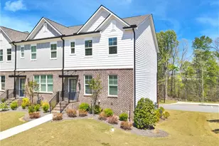1274 Ainsworth Alley, Sugar Hill, GA 30518 - Photo 2