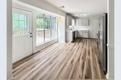 2945 Georgian Manor Drive, Alpharetta, GA 30022 - Photo 8