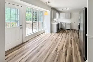 2945 Georgian Manor Dr, Alpharetta, GA 30022 - Photo 8