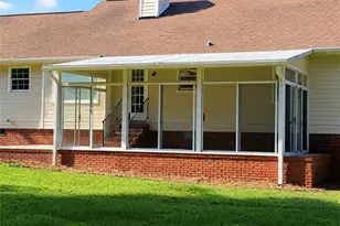 31 Williamsburg Dr NW, Rome, GA 30165 - Photo 6