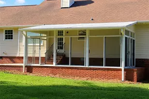 31 Williamsburg Dr NW, Rome, GA 30165 - Photo 6