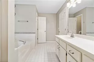 5040 Huntshire Ln SW, Lilburn, GA 30047 - Photo 24