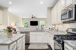 120 Kasey Dr, Woodstock, GA 30189 - Photo 6