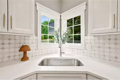 3901 Hazelhurst Drive, Marietta, GA 30066 - Photo 30