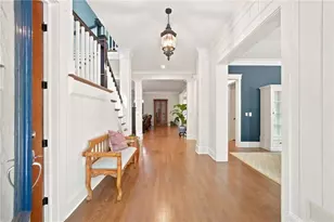 3901 Hazelhurst Dr, Marietta, GA 30066 - Photo 14