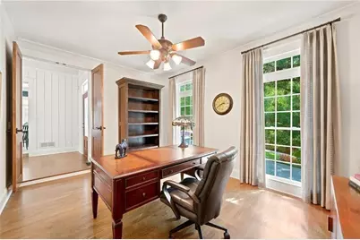 3901 Hazelhurst Drive, Marietta, GA 30066 - Photo 18