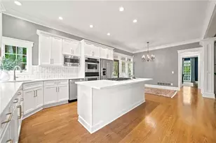 3901 Hazelhurst Dr, Marietta, GA 30066 - Photo 32