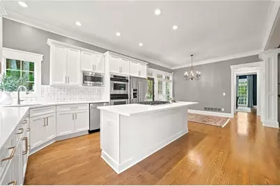 3901 Hazelhurst Drive, Marietta, GA 30066 - Photo 32