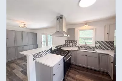 3119 Holbrook Drive SW, Marietta, GA 30060 - Photo 2