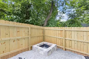 966 Coleman St, Atlanta, GA 30310 - Photo 32