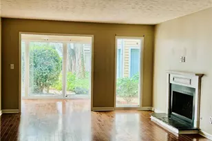 1206 Augusta Dr SE, Marietta, GA 30067 - Photo 4